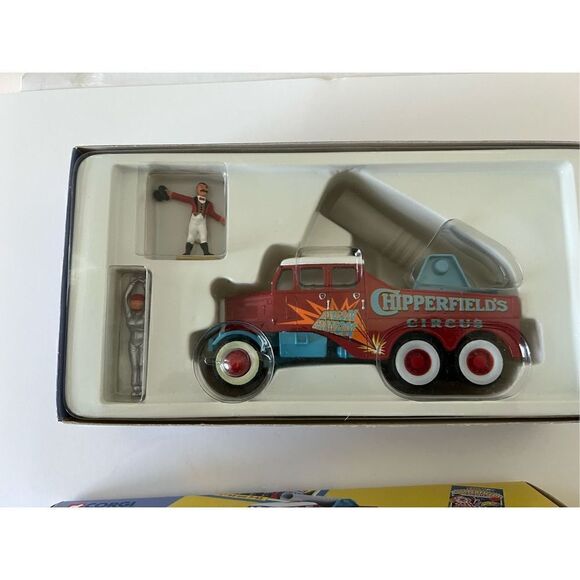 CHIPPERFIELDS CIRCUS SCAMMELL CONSTRUCTOR CANNON & RINGMASTER 17801 - NEW - Picture 2 of 9